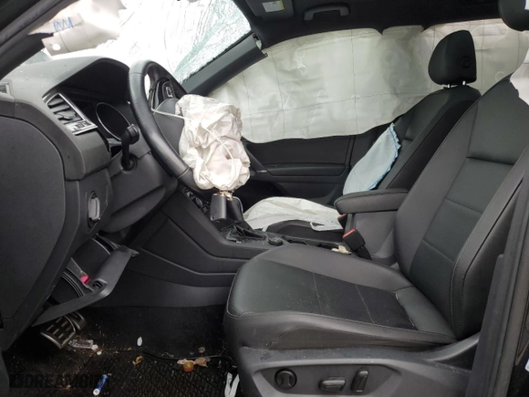 2020 Volkswagen Tiguan SE with VIN 3VV2B7AX3LM135855, listed as a Copart auction lot 51473775 with 86,288 mi miles and Salvage Title. Bid and sale history available at carsss.com. Image 7.