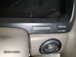 1992 Lexus LS z VIN JT8UF11E9N0108588, wystawiony jako Copart lot #74791454 z przebiegiem 122 586 mil mil oraz Szkody całkowita. Historia ofert i sprzedaży dostępna na DreamBid. Obrazek 9.