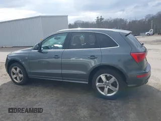 2012 Audi Q5 3.2L Premium Plus with VIN WA1DKAFPXCA080146, listed as a IAAI auction lot 41884166 with 231,000 mi miles. Bid and sale history available at carsss.com. Image 15.