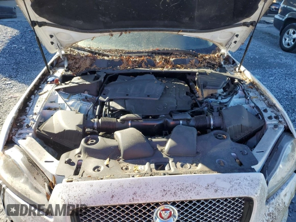 2014 Jaguar XJ with VIN SAJWA1CZ3E8V65747, listed as a Copart auction lot 81718664 with 87,846 mi miles and Clean Title. Bid and sale history available at DreamBid. Image 11.