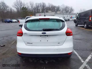 2016 Ford Focus SE with VIN 1FADP3K25GL298329, listed as a IAAI auction lot 41777453 with 100,678 mi miles. Bid and sale history available at carsss.com. Image 15.