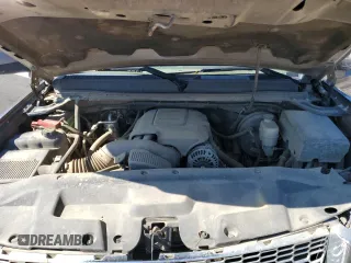 2013 GMC Sierra 1500 SLT with VIN 3GTP2WE71DG236708, listed as a Copart auction lot 50181885 with 205,620 mi miles and Salvage title. Bid and sale history available at DreamBid. Image 13.