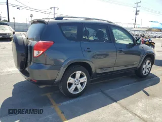 2008 Toyota RAV4 Sport with VIN JTMZD32V185111595, listed as a Copart auction lot 58796765 with 242,976 mi miles and Clean title. Bid and sale history available at DreamBid. Image 3.