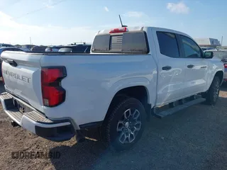 2024 Chevrolet Colorado 2WD LT with VIN 1GCPSCEK7R1221915, listed as a IAAI auction lot 42044707 with 2,403 mi miles and . Bid and sale history available at DreamBid. Image 4.
