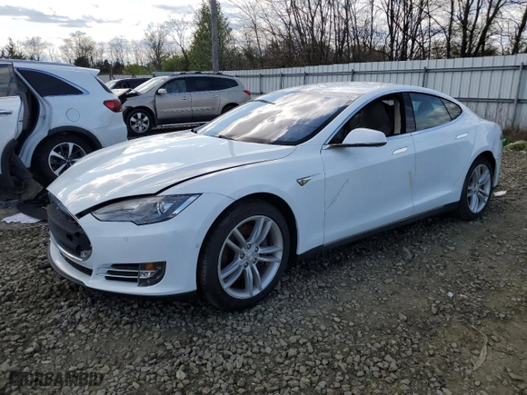 2014 Tesla Model S 60 kWh Battery with VIN 5YJSA1H1XEFP55657, listed as a Copart auction lot 53405785 with 0 mi miles and Clean Title. Bid and sale history available at carsss.com. Image 1.