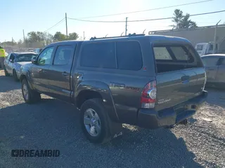 2015 Toyota Tacoma with VIN 5TFLU4EN9FX116262, listed as a IAAI auction lot 40515106 with 95,290 mi miles and . Bid and sale history available at DreamBid. Image 3.