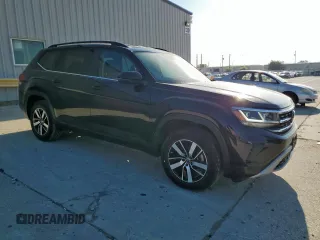 2022 Volkswagen Atlas SE with VIN 1V2DP2CA9NC542795, listed as a Copart auction lot 58150825 with 45,399 mi miles and Clean title. Bid and sale history available at DreamBid. Image 4.