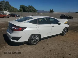 2018 Honda Clarity Plug-In Hybrid Touring with VIN JHMZC5F34JC018982, listed as a Copart auction lot 77011114 with 117,061 mi miles and Salvage Title. Bid and sale history available at carsss.com. Image 3.