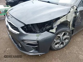 2021 Kia Forte LXS с VIN 3KPF24AD6ME356768, выставлен на аукционе IAAI как лот 42681277 с пробегом 48 360 миль миль и . История ставок и продаж доступна на DreamBid. Изображение 6.