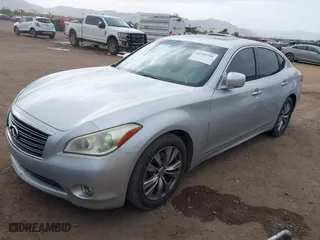 2013 Infiniti M37 with VIN JN1BY1AP8DM511461, listed as a IAAI auction lot 41545936 with 189,475 mi miles. Bid and sale history available at carsss.com. Image 17.