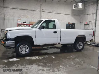2007 Chevrolet Silverado 2500HD Classic LT1 with VIN 1GCHK24U67E195475, listed as a IAAI auction lot 41730658 with 1 mi miles. Bid and sale history available at carsss.com. Image 15.