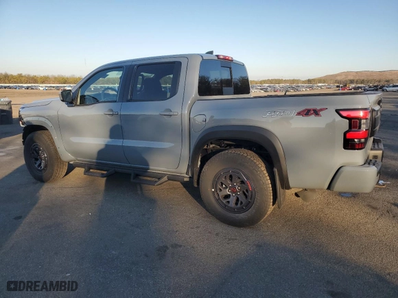 2025 Nissan Frontier PRO-4X with VIN 1N6ED1EK8SN605803, listed as a Copart auction lot 89102665 with 388 mi miles and Salvage Title. Bid and sale history available at carsss.com. Image 2.