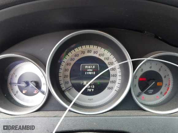 2013 Mercedes-Benz C-Class C 250 with VIN WDDGJ4HB8DG027183, listed as a IAAI auction lot 41912263 with 119,815 mi miles. Bid and sale history available at carsss.com. Image 7.