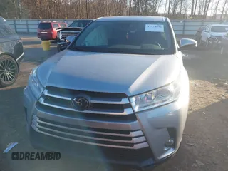 2017 Toyota Highlander LE with VIN 5TDBZRFH5HS482117, listed as a IAAI auction lot 41274836 with 83,903 mi miles and . Bid and sale history available at DreamBid. Image 6.