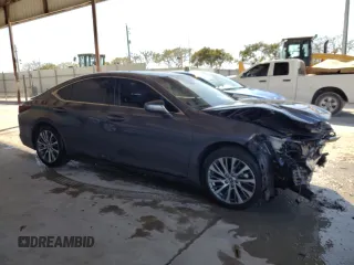 2021 Lexus ES with VIN 58ADZ1B19MU085328, listed as a Copart auction lot 48562365 with 29,732 mi miles and Salvage Title. Bid and sale history available at carsss.com. Image 4.