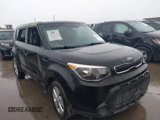 2015 Kia Soul z VIN KNDJN2A2XF7136802, wystawiony jako IAAI lot #41895620 z przebiegiem 52 009 mil mil oraz . Historia ofert i sprzedaży dostępna na DreamBid. Obrazek 1.