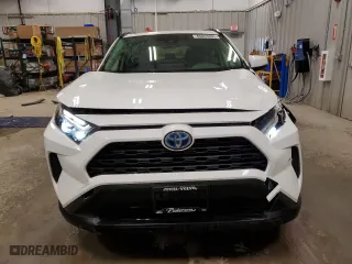 2022 Toyota RAV4 Hybrid XLE with VIN JTMRWRFV0ND140546, listed as a Copart auction lot 46053405 with 26,011 mi miles and Salvage Title. Bid and sale history available at carsss.com. Image 5.
