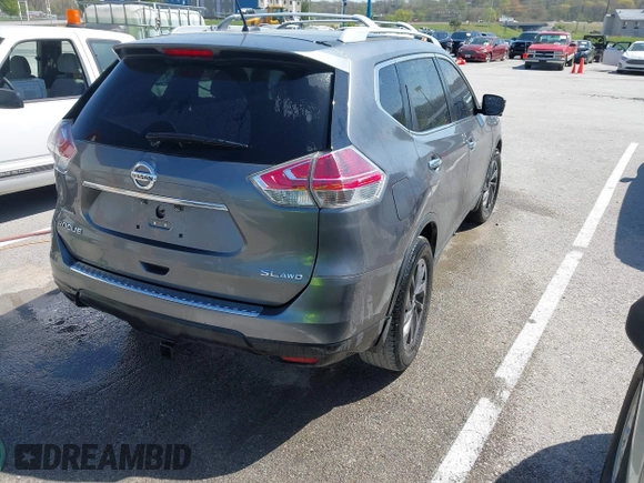 2016 Nissan Rogue SL with VIN 5N1AT2MV5GC817725, listed as a IAAI auction lot 42019550 with 180,711 mi miles and . Bid and sale history available at DreamBid. Image 4.