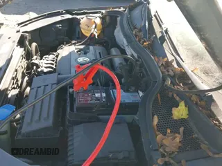 2009 Volkswagen Tiguan SE с VIN WVGBV75N89W527183, выставлен на аукционе IAAI как лот 43481703 с пробегом 181 574 миль миль и . История ставок и продаж доступна на DreamBid. Изображение 12.