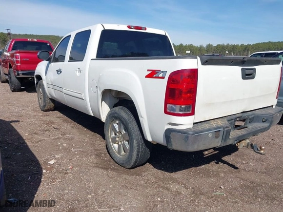 2011 GMC Sierra 1500 SLE with VIN 3GTP1VE00BG372003, listed as a IAAI auction lot 41580501 with 261,224 mi miles. Bid and sale history available at carsss.com. Image 3.