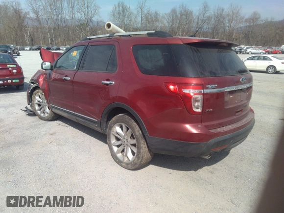 2013 Ford Explorer XLT z VIN 1FM5K7D82DGA83349, wystawiony jako IAAI lot #41782038 z przebiegiem Nie podano mil oraz . Historia ofert i sprzedaży dostępna na DreamBid. Obrazek 3.