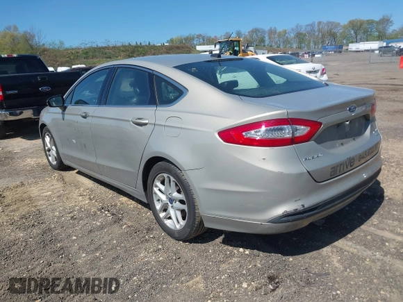 2016 Ford Fusion SE with VIN 3FA6P0HD8GR117421, listed as a IAAI auction lot 42146157 with 136,947 mi miles. Bid and sale history available at carsss.com. Image 3.