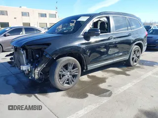 2022 Honda Pilot Special Edition with VIN 5FNYF6H26NB102339, listed as a IAAI auction lot 41194432 with 54,121 mi miles. Bid and sale history available at carsss.com. Image 2.