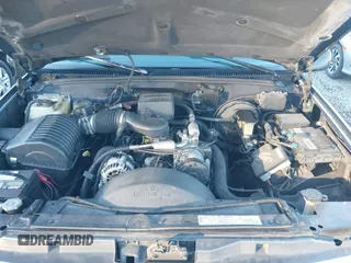 1997 Chevrolet Tahoe z VIN 1GNEK13R4VJ418974, wystawiony jako IAAI lot #41560411 z przebiegiem 198 170 mil mil oraz . Historia ofert i sprzedaży dostępna na DreamBid. Obrazek 10.