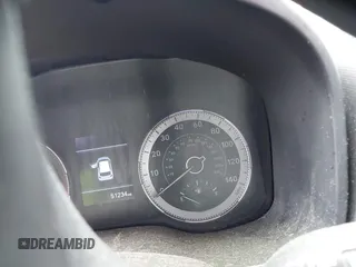 2021 Hyundai Venue SE z VIN KMHRB8A39MU082930, wystawiony jako IAAI lot #42005743 z przebiegiem 51 234 mil mil oraz . Historia ofert i sprzedaży dostępna na DreamBid. Obrazek 7.