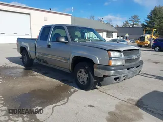 2003 Chevrolet Silverado 1500 LS with VIN 2GCEK19V231240843, listed as a IAAI auction lot 41439844 with 351,433 mi miles. Bid and sale history available at carsss.com. Image 1.