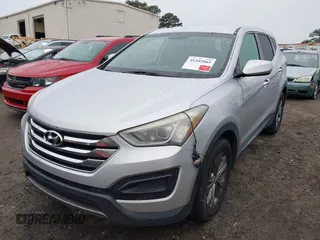 2014 Hyundai Santa Fe Sport with VIN 5XYZT3LB9EG135184, listed as a IAAI auction lot 41202065 with 189,394 mi miles. Bid and sale history available at carsss.com. Image 2.