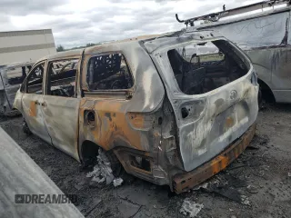 2013 Toyota Sienna XLE AAS with VIN 5TDYK3DC2DS333581, listed as a Copart auction lot 57325635 with Not provided miles and Non repairable. Bid and sale history available at DreamBid. Image 2.