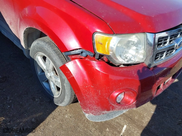 2009 Ford Escape XLT with VIN 1FMCU93G09KB76882, listed as a IAAI auction lot 41810579 with 167,584 mi miles. Bid and sale history available at carsss.com. Image 6.