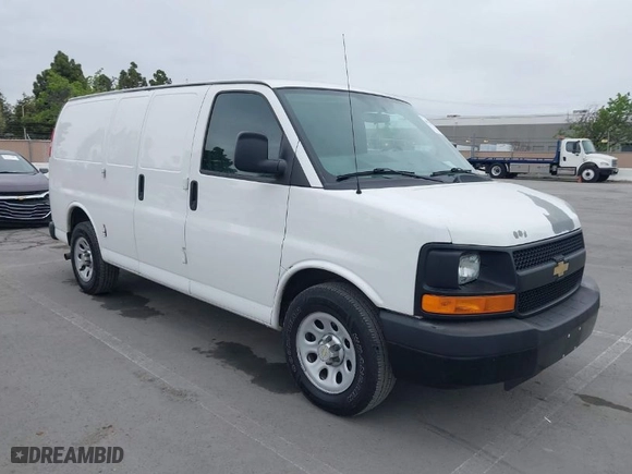 2012 Chevrolet Express Cargo Van with VIN 1GCSGAFX9C1151383, listed as a IAAI auction lot 42078082 with 199,106 mi miles. Bid and sale history available at carsss.com. Image 1.