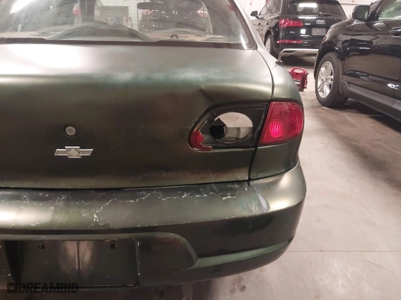 2000 Chevrolet Cavalier with VIN 1G1JC5240Y7265246, listed as a IAAI auction lot 41734226 with 194,333 mi miles. Bid and sale history available at carsss.com. Image 19.