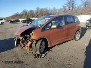 2010 Honda Fit Sport with VIN JHMGE8H43AS003940, listed as a Copart auction lot 51566795 with 181,050 mi miles and Non Repairable. Bid and sale history available at carsss.com. Image 1.