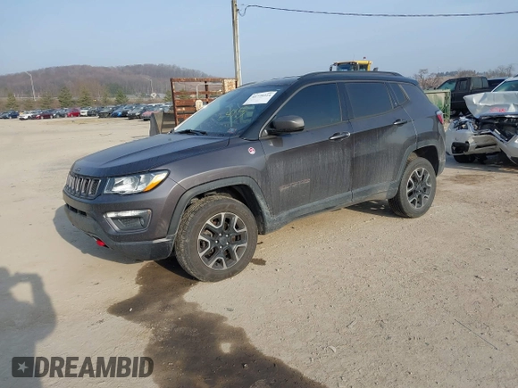 2019 Jeep Compass Trailhawk with VIN 3C4NJDDB9KT622415, listed as a IAAI auction lot 41779314 with 98,930 mi miles and . Bid and sale history available at carsss.com. Image 2.