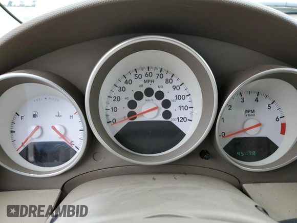 2007 Dodge Caliber SXT with VIN 1B3HB48B27D178880, listed as a Copart auction lot 45769405 with 95,178 mi miles and Salvage Title. Bid and sale history available at DreamBid. Image 9.