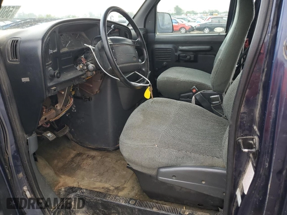1995 Ford Econoline Wagon XL z VIN 1FBJS31H6SHB90674, wystawiony jako Copart lot #56070895 z przebiegiem 329 012 mil mil oraz Szkoda całkowita • Salvage title. Historia ofert i sprzedaży dostępna na DreamBid. Obrazek 7.