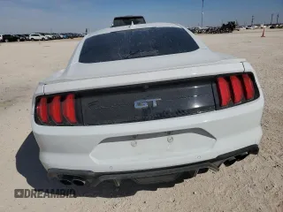2021 Ford Mustang GT z VIN 1FA6P8CF2M5117291, wystawiony jako Copart lot #46327595 z przebiegiem Nie podano mil oraz Szkody całkowita. Historia ofert i sprzedaży dostępna na DreamBid. Obrazek 6.