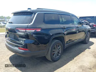2022 Jeep Grand Cherokee Limited with VIN 1C4RJKBGXN8541947, listed as a IAAI auction lot 42553134 with 1,930 mi miles and . Bid and sale history available at DreamBid. Image 4.