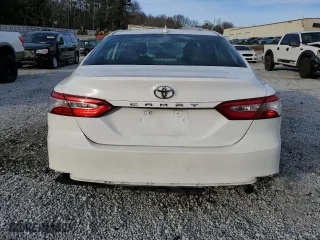 2020 Toyota Camry LE with VIN 4T1C11AK7LU977886, listed as a Copart auction lot 89102215 with 102,998 mi miles and Salvage Title. Bid and sale history available at carsss.com. Image 6.