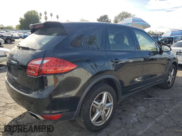 2013 Porsche Cayenne S Hybrid z VIN WP1AE2A21DLA14185, wystawiony jako Copart lot #81671674 z przebiegiem 118 890 mil mil oraz Czysty tytuł • Clean title. Historia ofert i sprzedaży dostępna na DreamBid. Obrazek 3.