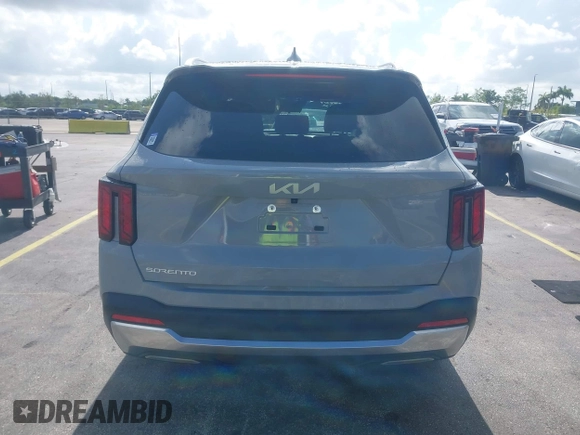 2024 Kia Sorento S with VIN 5XYRL4JC5RG278804, listed as a IAAI auction lot 42170947 with 12,709 mi miles and . Bid and sale history available at DreamBid. Image 16.