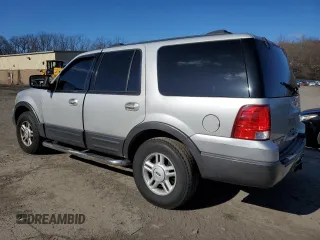 2004 Ford Expedition XLT with VIN 1FMFU16W24LA90624, listed as a Copart auction lot 52452175 with 215,224 mi miles and Clean Title. Bid and sale history available at carsss.com. Image 2.