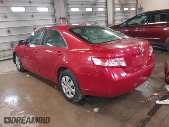 2011 Toyota Camry LE with VIN 4T1BF3EK7BU133462, listed as a IAAI auction lot 41941243 with 184,192 mi miles. Bid and sale history available at carsss.com. Image 3.