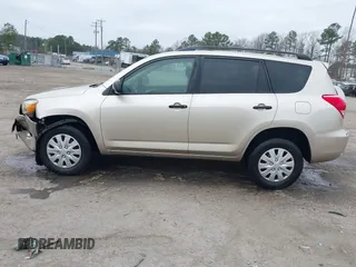 2006 Toyota RAV4 with VIN JTMBD33V366004359, listed as a IAAI auction lot 41793080 with 90,796 mi miles. Bid and sale history available at carsss.com. Image 14.