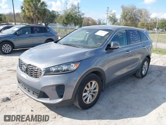 2020 Kia Sorento LX with VIN 5XYPG4A35LG699327, listed as a IAAI auction lot 41526707 with 94,517 mi miles. Bid and sale history available at carsss.com. Image 17.