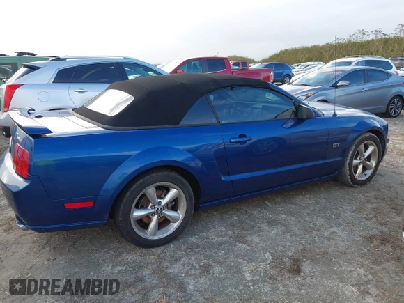 2007 Ford Mustang GT Deluxe with VIN 1ZVHT85H075325586, listed as a IAAI auction lot 40581160 with Not Provided miles and . Bid and sale history available at carsss.com. Image 13.