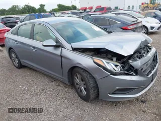 2016 Hyundai Sonata SE with VIN 5NPE24AF5GH375681, listed as a IAAI auction lot 42047034 with 137,256 mi miles and . Bid and sale history available at carsss.com. Image 1.